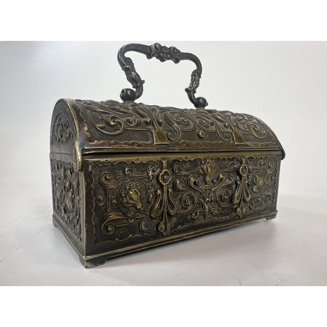 Kye or Jewelry Box Bronze Antique Raised Relief Ggleykauf Nurnberg Germany For Sale - Image 12 of 18