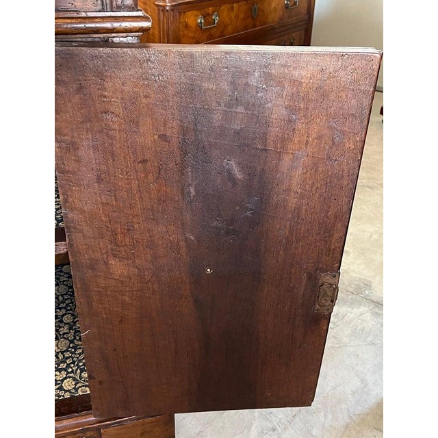 18th Century Louis XIII Style Italian Walnut Credenza / Buffet For Sale - Image 12 of 18