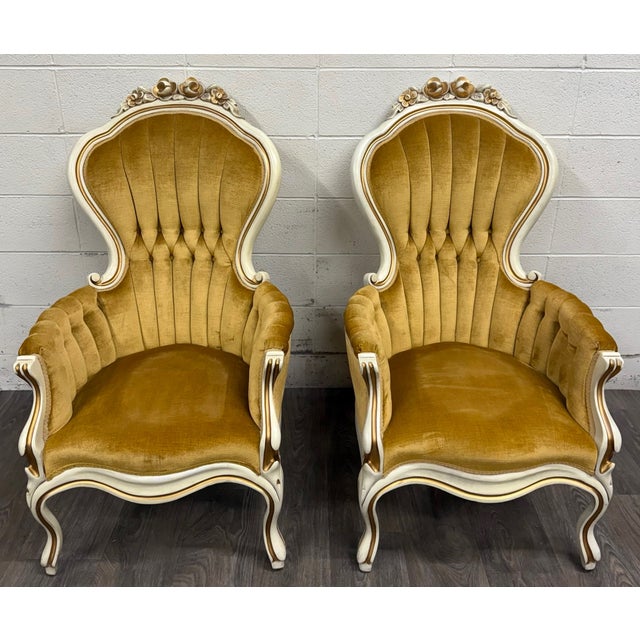 This is a gorgeous and exceptional pair of vintage Hollywood Regency bergère lounge chairs by Pelham, Shell & Leckie...