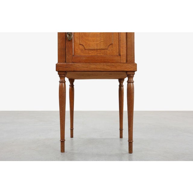 Wood Art Deco Nightstand in Oak with Turned Legs, France, 1920 For Sale - Image 7 of 11