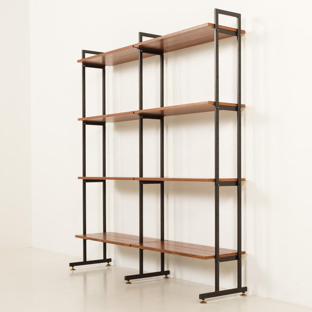 1970s Italian Freestanding Shelving Unit in Teak, 1970s For Sale - Image 5 of 11