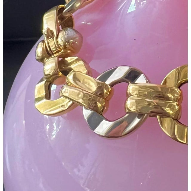 1950s 18k Italian Yellow & White Gold Textured Link Bracelet For Sale In San Francisco - Image 6 of 7