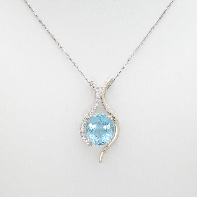 7.8Ct Santa Maria Aquamarine Pendant With Natural Diamonds Accents: 14k Gold For Sale - Image 4 of 8