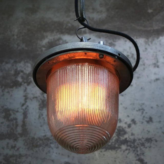 Industrial Vintage Industrial Silver Metal and Glass Pendant Lamp from Holophane For Sale - Image 3 of 7