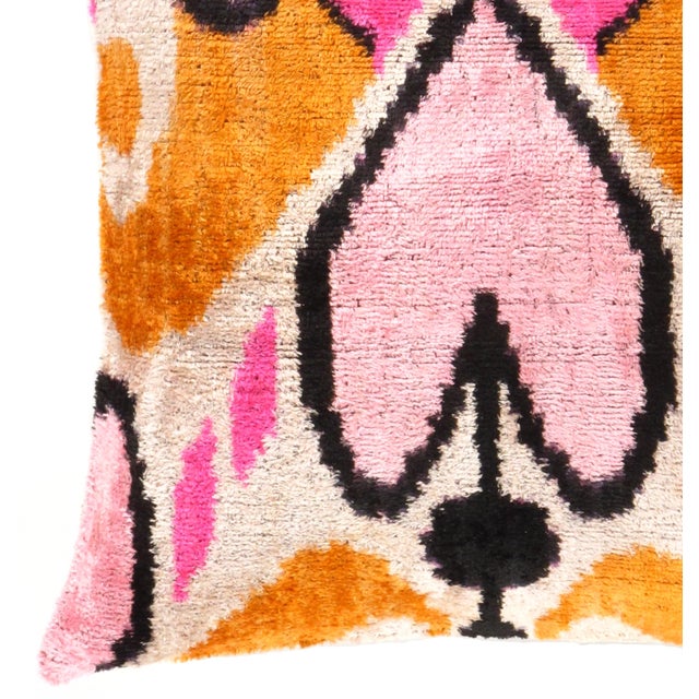 Contemporary Contemporary Silk Velvet Ikat Pillow Cover Bohemian Pillow For Sale - Image 3 of 6