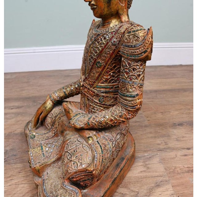 1930s Carved Nepalese Buddha Statue Lotus Meditation Pose Buddhist, 1930s For Sale - Image 5 of 9