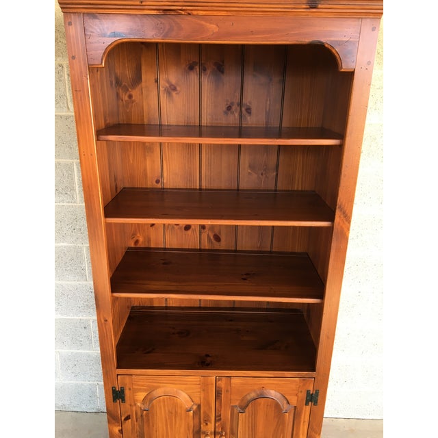 (B) Ethan Allen Country Craftsman Pine Bookcase (Finish 219) (Model 19