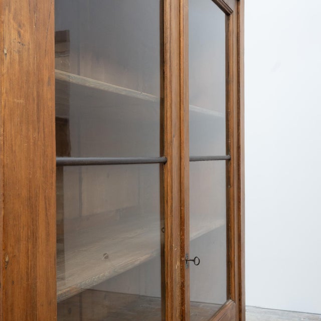 1900 - 1909 Antique French Wooden Display Case, 1900 For Sale - Image 5 of 10