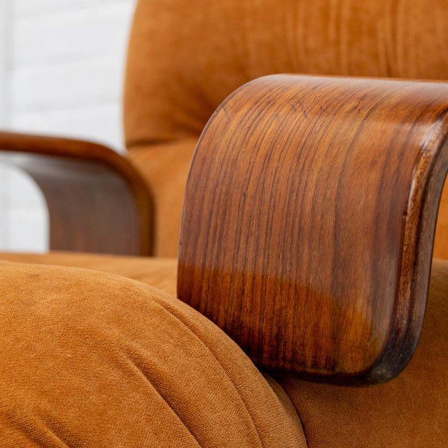 Vintage Italian Chair in Chenille, 1970s For Sale - Image 16 of 18