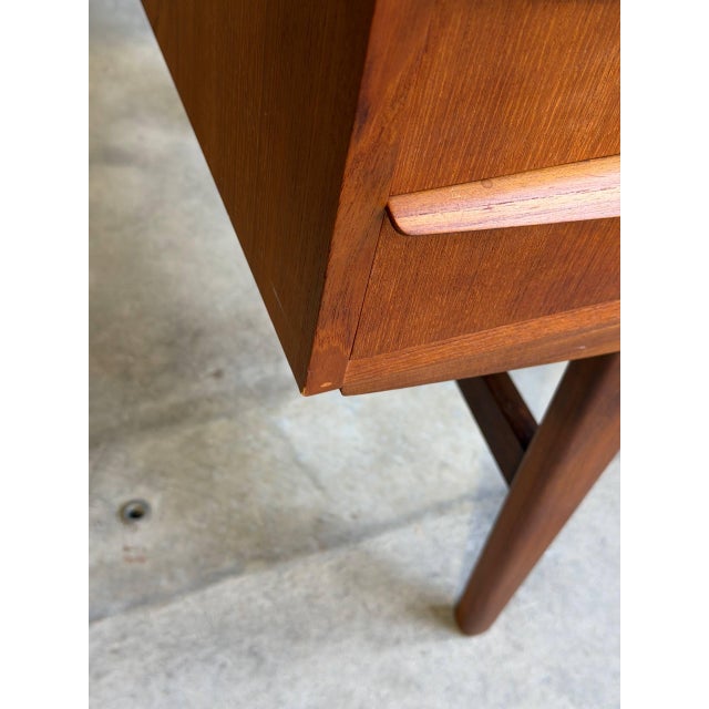 Mid-Century Modern Vintage Danish Teak Executive Desk Mid Century Modern Scandinavian 6 Drawer For Sale - Image 3 of 10