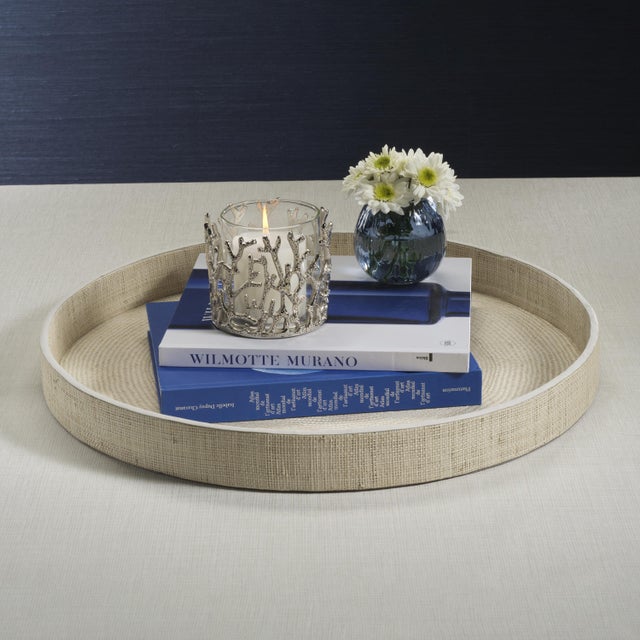 Boho Chic Reggio Naturale Fiber Raffia Round Serving Tray with Leather Trim For Sale - Image 3 of 6