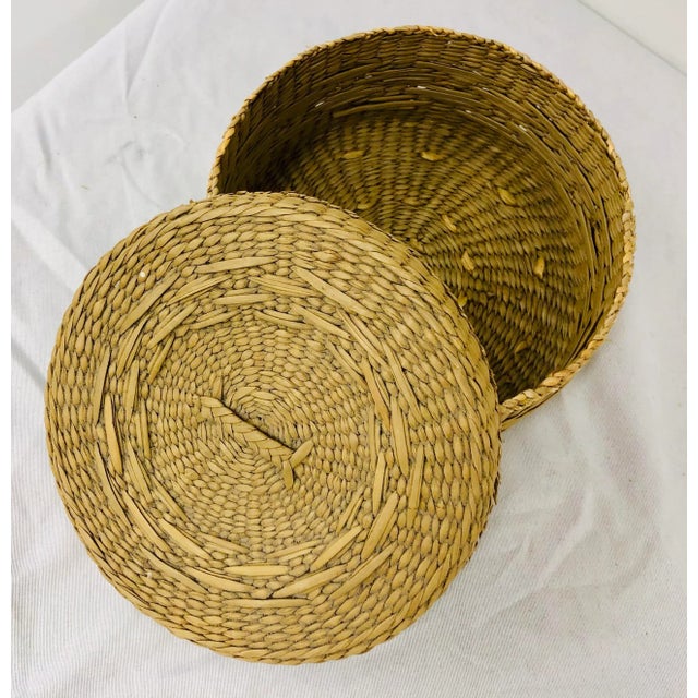 Folk Art Antique Sweet Grass Box For Sale - Image 3 of 6