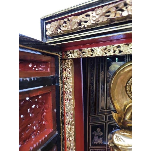 Antique Meiji/Taisho Japanese Lacquer & Gilt Butsudan Shrine With Dainichi Nyorai Buddha For Sale - Image 13 of 15