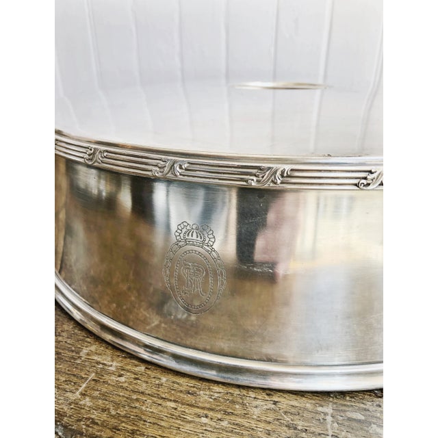 A beautiful vintage circa 1940s heavy silver plated platter cover from the iconic St. Regis Hotel in New York City! In...