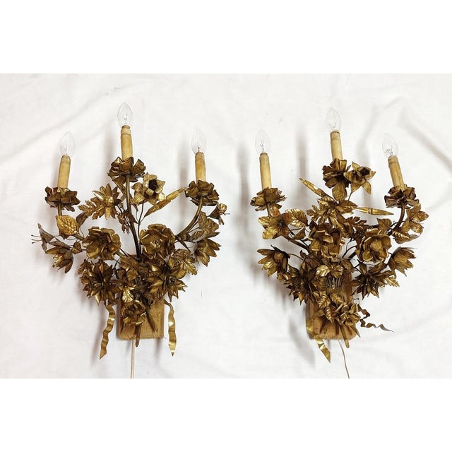 Brass Wall Lights, France, 1960s, Set of 2, in Good conditions. Designed 1950 to 1959 European Plug (up to 250V).The...