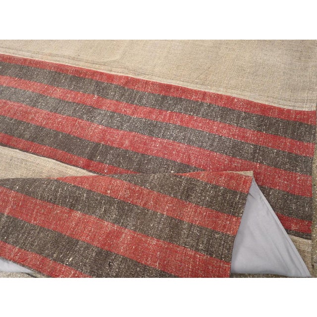 Textile Galerie Shabab Collection Mid-20th Century Turkish Flatweave Kilim Room Size Rug For Sale - Image 7 of 8