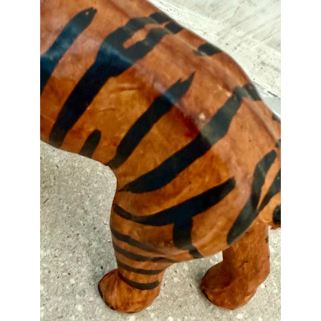 A Vintage 1970’s Leather-Wrapped Bengal Tiger Figurine From India For Sale - Image 10 of 12