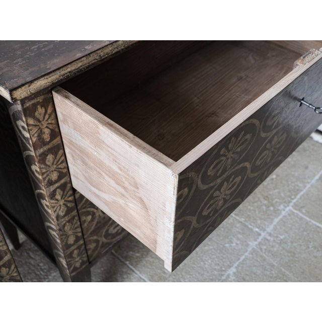 Brown Neoclassical French Country Bedside Tables with Pattern in a Brown and Cream, Set of 2 For Sale - Image 8 of 12