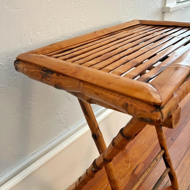 Wood Mid 20th Century Vintage Tortoise Shell Burnt Bamboo Rattan Folding Tray Table For Sale - Image 7 of 10
