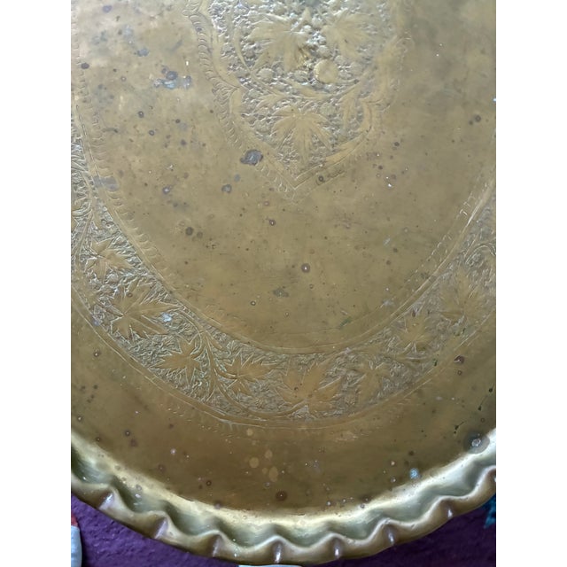 Metal 1950s Sculptural Brass Tray Table For Sale - Image 7 of 9