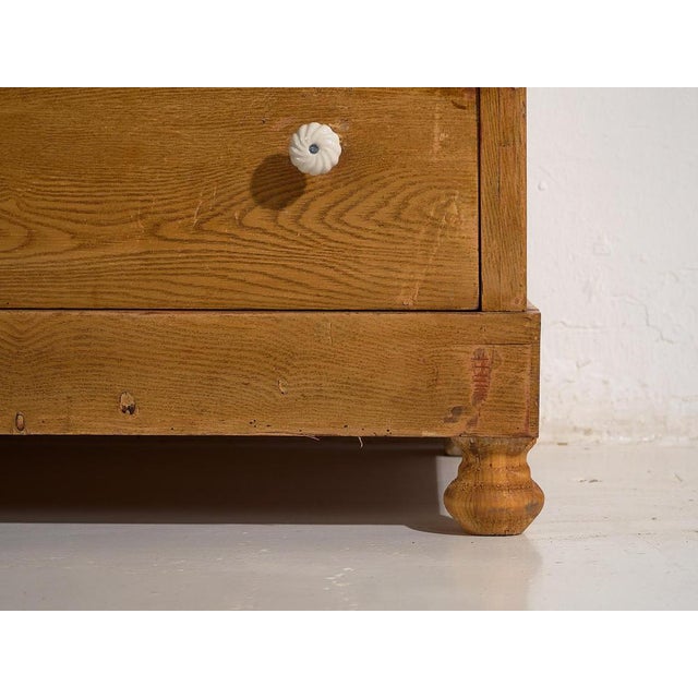Tan Pine 3-Drawer Dresser, 1920s For Sale - Image 8 of 13