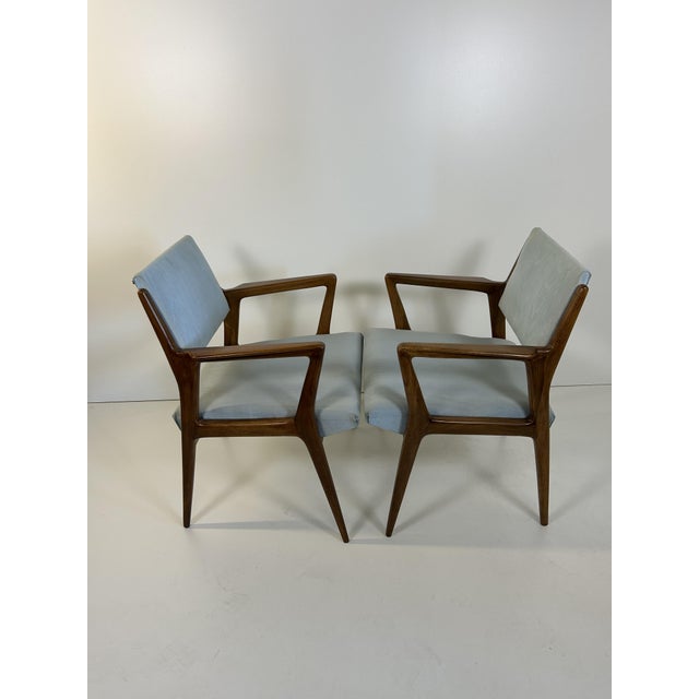 Chairs in the style of Gio Ponti, 1950s, Set of 2, in Very Good conditions. Designed 1950 to 1959
