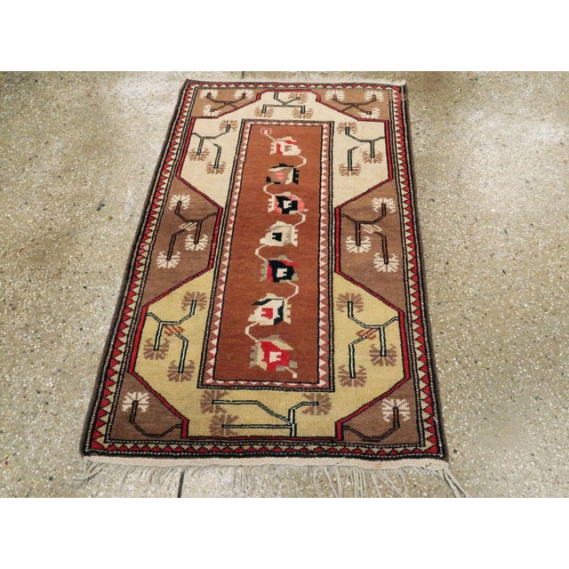 Late 20th Century Galerie Shabab Collection Mid-20th Century Turkish Anatolian Rug For Sale - Image 5 of 9