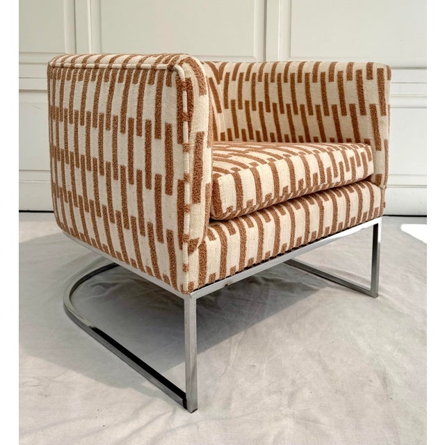 Mid-Century Modern Chrome Barrel Club Chair Newly Reupholstered For Sale In Los Angeles - Image 6 of 12