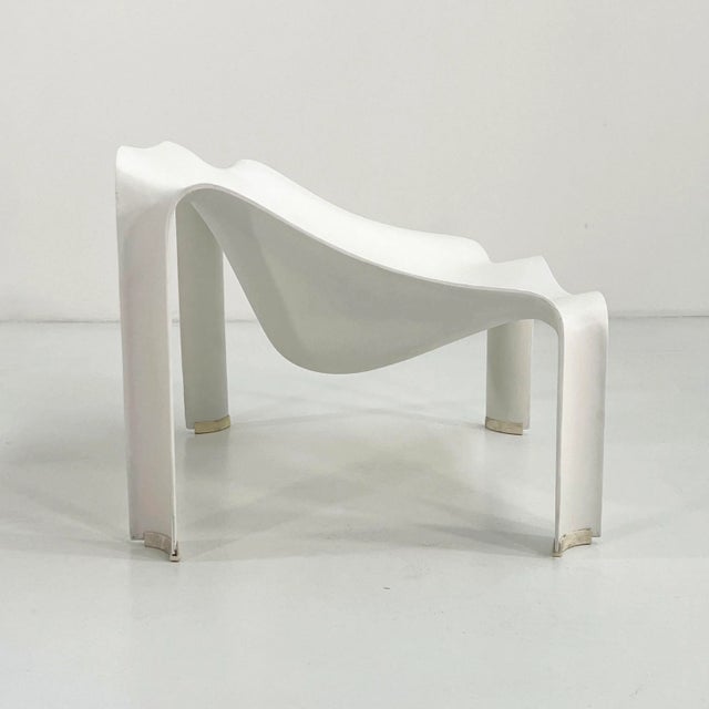 1960s F300 Armchair in Fiberglass by Pierre Paulin for Artifort, 1960s For Sale - Image 5 of 10