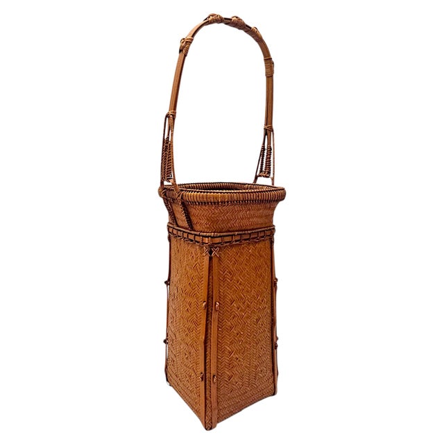 Japanese Late 20th Century Japanese Woven Bamboo Hozan Style Ikebana Basket For Sale - Image 3 of 11