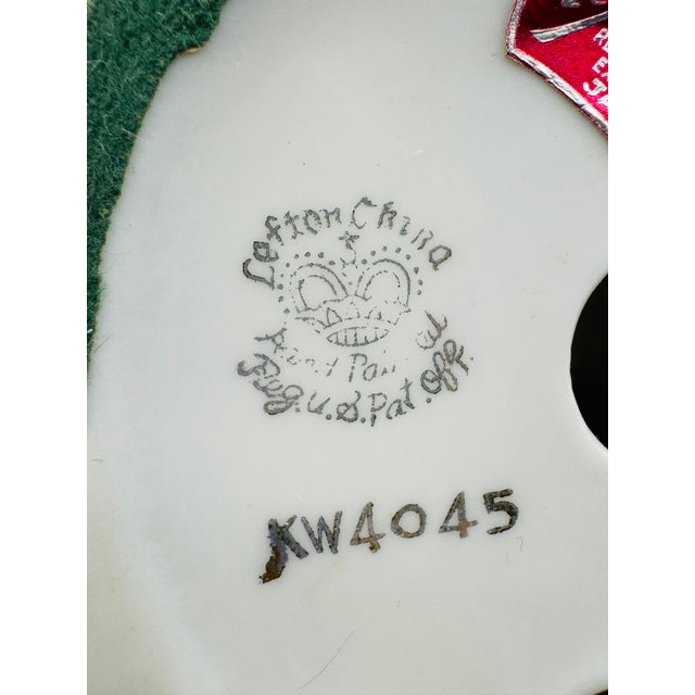 Vintage Lefton Porcelain Figurines Boy and Girl With Doves and Holding Bird Cages #Kw4045 For Sale - Image 12 of 14