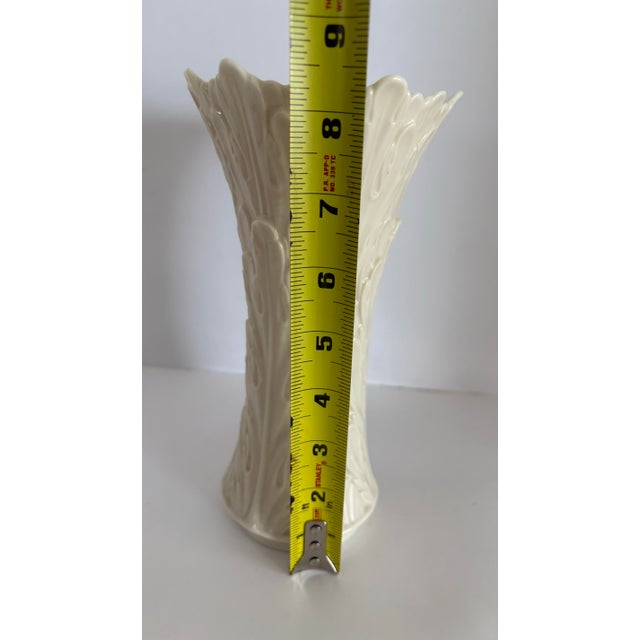 Vintage Lenox Ivory Porcelain Vase With Sculpted Foliate Relief, Usa Neoclassical Decor For Sale In Indianapolis - Image 6 of 7