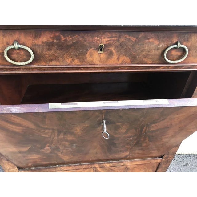 Executive Secretaire For Sale - Image 9 of 12