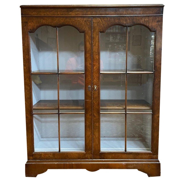 Vintage English Showcase For Sale