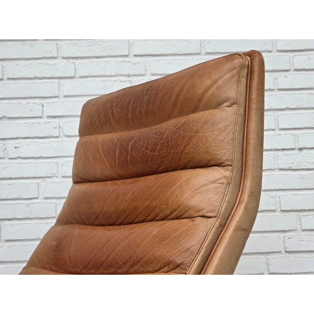 Scandinavian Highback Lounge Chair in Leather and Bentwood, 1970s For Sale - Image 18 of 18