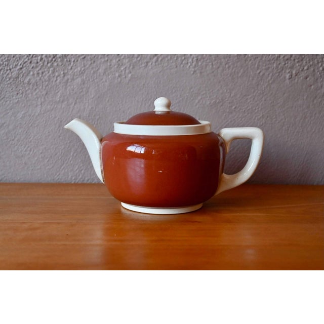 Two-Tone Sarreguemines Earthenware Teapot in Brown-Red and White, 1950s For Sale - Image 3 of 10