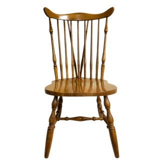 Mid 20th Century Mid-Century American Colonial Style Maple Fiddle Back Dining Chair For Sale