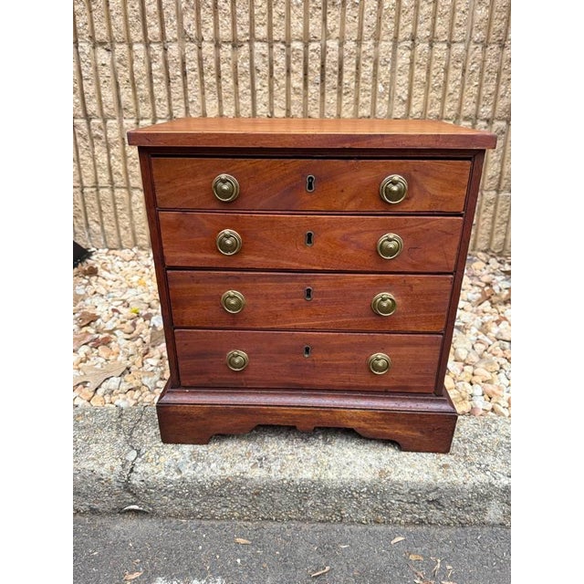 Early 20th Century Antique Chippendale Style Mahogany Chest of Drawers For Sale - Image 4 of 12