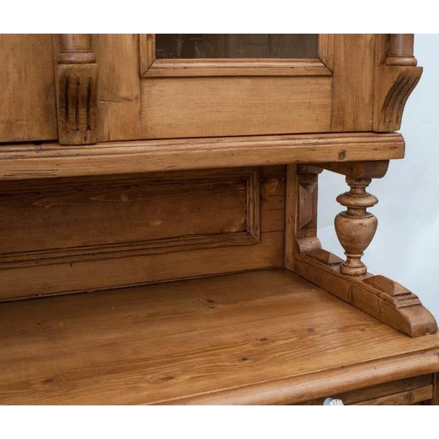 Late 19th Century Pine Glazed Buffet For Sale - Image 5 of 10