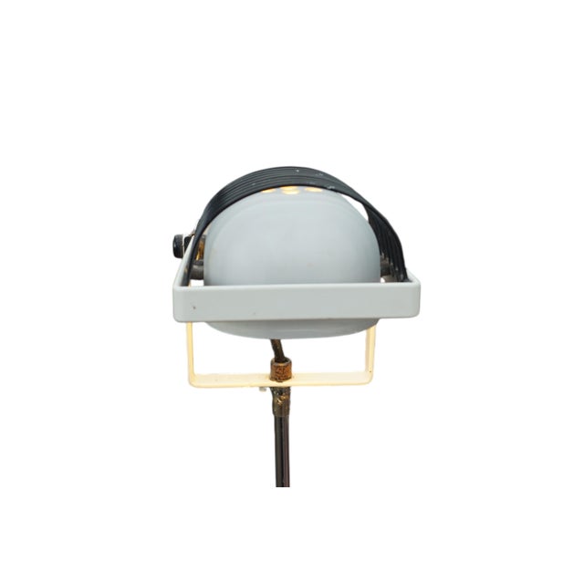 1970s Sintesi Nomad Floor Lamp by Ernesto Gismondi for Artemide, 1970s For Sale - Image 5 of 16