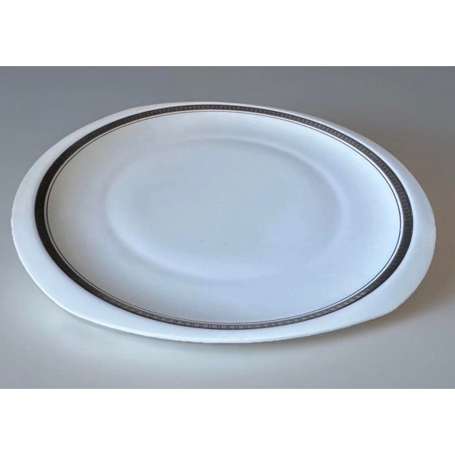 1950s 1950s Bernardaud Limoges Parly 16-Pc Dinner Set 4 Place Settings France Platinum Trim For Sale - Image 5 of 7