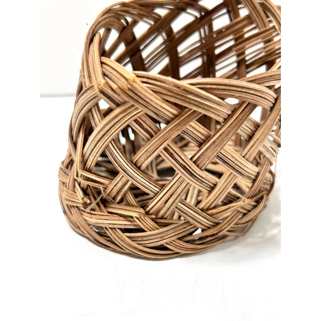 Wood Vintage Woven Rattan Glass Holders With Coaster Bases and Matching Tray, Set of 6 For Sale - Image 7 of 9