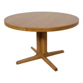 Mid-Century Round Extendable Oak Dining Table by Farstrup Møbler, Denmark, 1970s For Sale