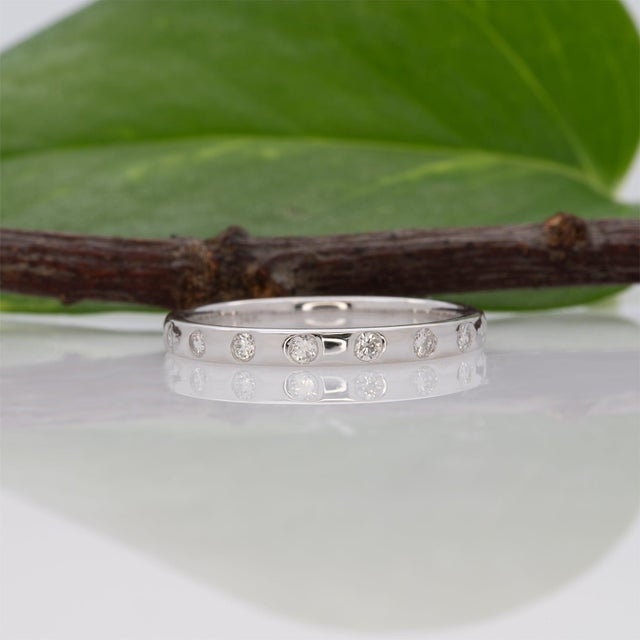 2020s Earth Mined Diamonds Band Ring in Solid 14k Gold – Stackable Minimalist Jewelry, Size 6.75 For Sale - Image 5 of 9