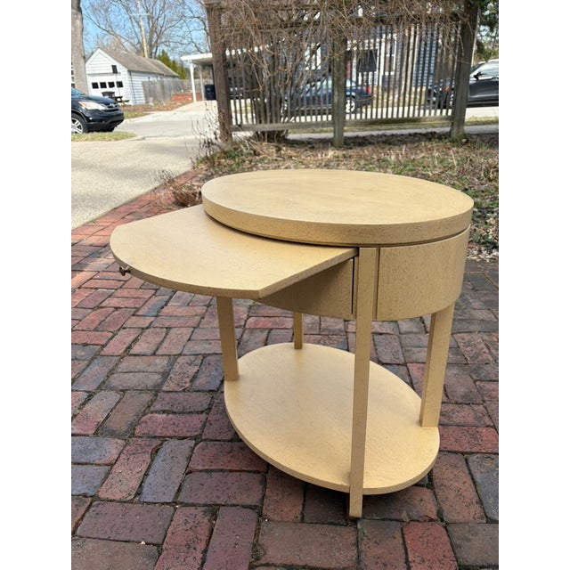 American 1980s Charles Pfister for Baker Furniture Oval Side/Bedside Table For Sale - Image 3 of 18