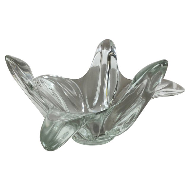 Large French Floral Crystal Glass Shell Bowl from Art Vannes, France, 1970s For Sale