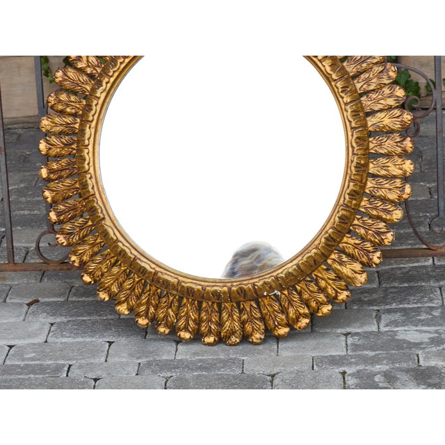 Gold Giltwood Feathered Round Mirror with Radiating Frame, French, 1920s For Sale - Image 8 of 12