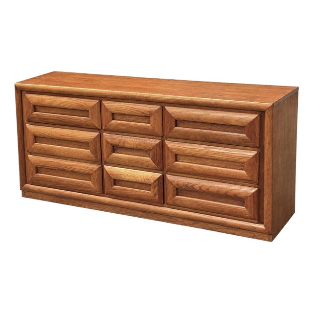 Vintage Bassett Sculptural Oak Nine-Drawer Dresser For Sale