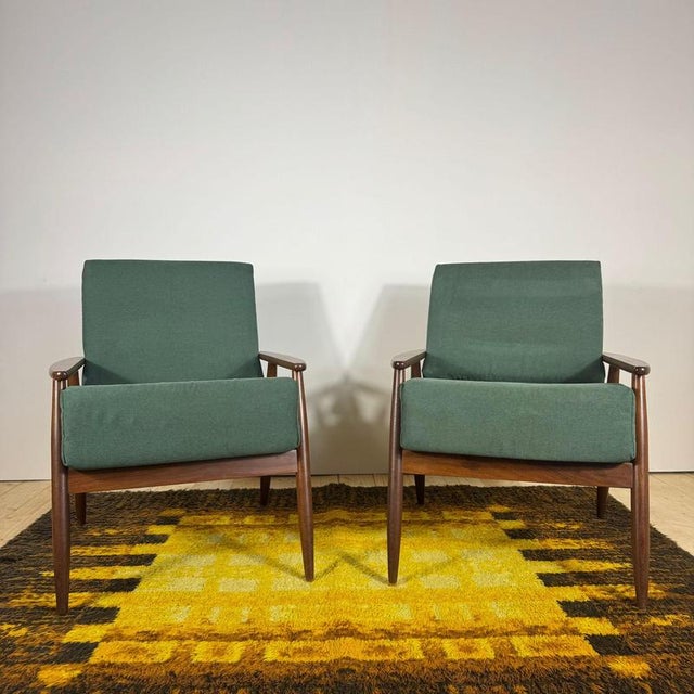 Pair of Teak Armchairs with Green Cushions – Vintage Scandinavian Design (Denmark, 1960s)