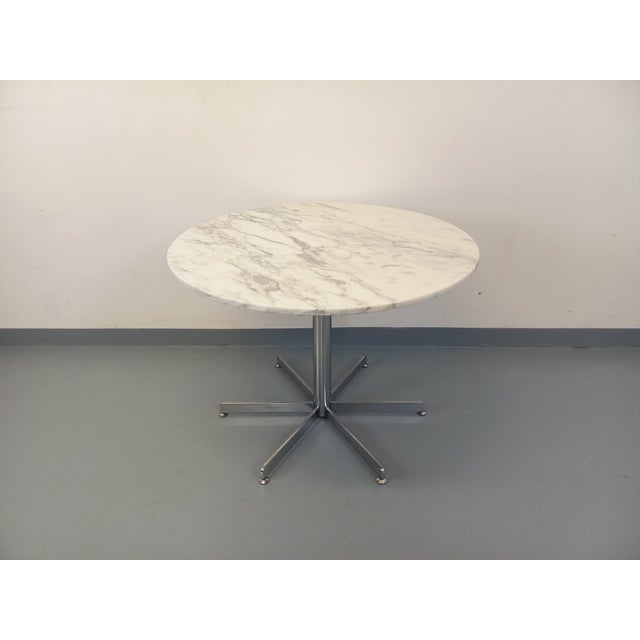 Vintage Round Dining Table in White Marble and Chrome Metal, 1970s For Sale - Image 17 of 17